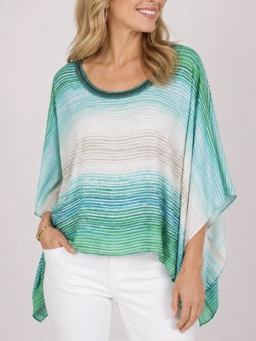 Chicos Blouse Size S/M Colorful Artsy Resort Wear Beachy Batwing Kimono Style